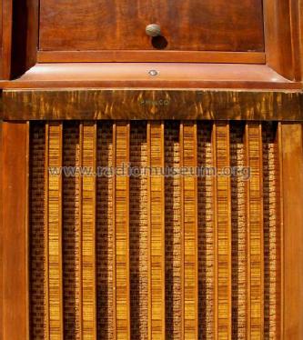 41-629P Radio-Phonograph; Philco, Philadelphia (ID = 376867) Radio