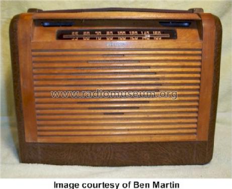 46-350 Code 121; Philco, Philadelphia (ID = 50297) Radio