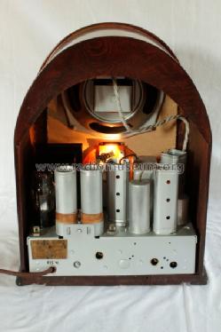 60B ; Philco, Philadelphia (ID = 1486660) Radio