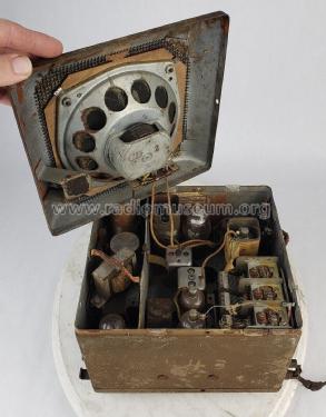 827 ; Philco, Philadelphia (ID = 2833207) Car Radio