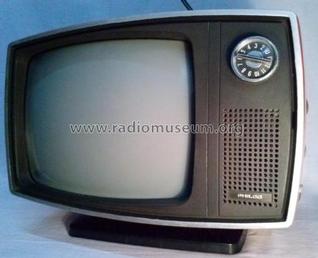 12N71A Ch= TV-N77; Philco Radio of (ID = 1977387) Television