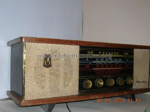 Century 100; Philco Radio & (ID = 1421310) Radio