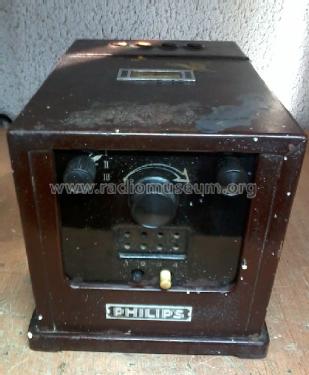 2515; Philips; Eindhoven (ID = 1701547) Radio