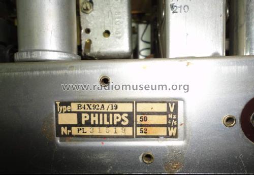 B4X92A; Philips Belgium (ID = 1107245) Radio