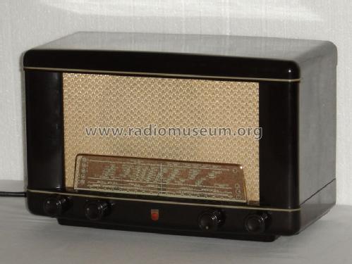 BX390A; Philips; Eindhoven (ID = 282941) Radio