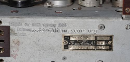 BX464A /01; Philips; Eindhoven (ID = 2800654) Radio