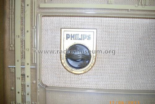 Emigranten-toestel BX638A; Philips; Eindhoven (ID = 1024176) Radio