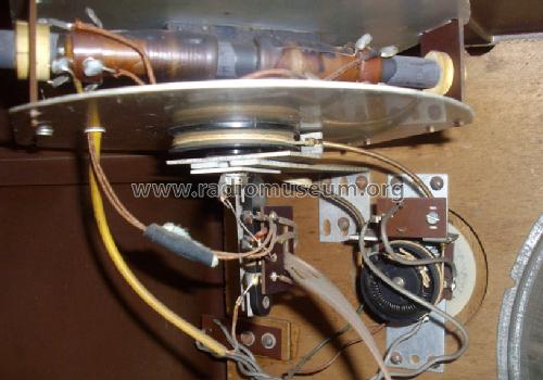 Emigranten-toestel BX638A; Philips; Eindhoven (ID = 1024183) Radio