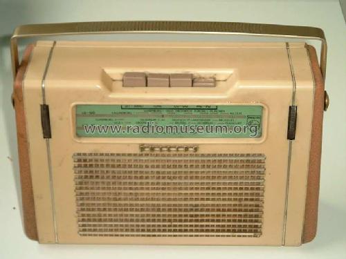 Evette 380 L3X80T /90; Philips Belgium (ID = 108778) Radio