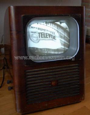 TX594U; Philips; Eindhoven (ID = 235705) Television