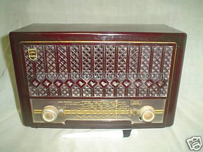 BE-221-U; Philips Ibérica, (ID = 603815) Radio