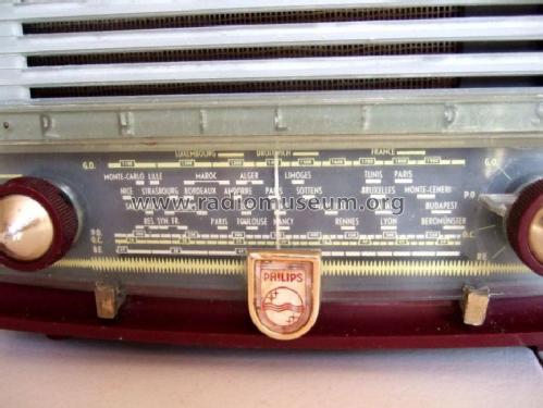 B1F71U /02 /03 /04; Philips France; (ID = 962418) Radio