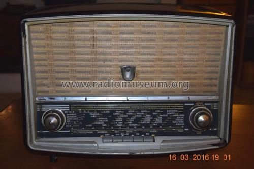 B4F70A; Philips France; (ID = 1972782) Radio