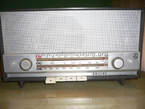 30RB354 /00G; Philips Ibérica, (ID = 1615587) Radio
