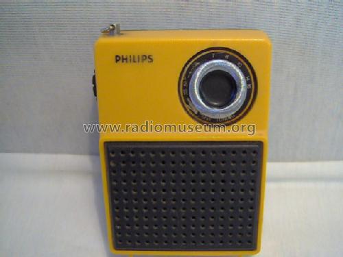 90RL076; Philips, Singapore (ID = 1032784) Radio
