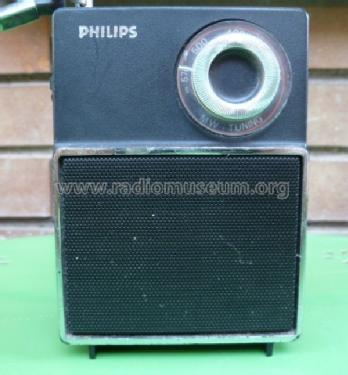 90RL076; Philips, Singapore (ID = 1514902) Radio