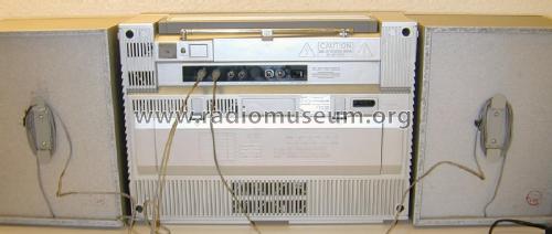 Compo Soundmachine D8644/02; Philips - Österreich (ID = 2768053) Radio