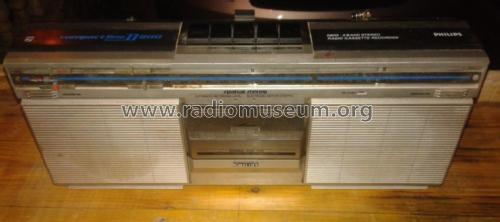 Stereo-Hit D8110 /00; Philips - Österreich (ID = 1939128) Radio