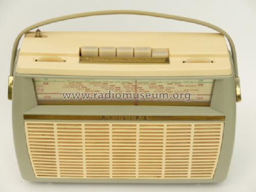 Picknick L4A03T; Philips - Österreich (ID = 1011691) Radio