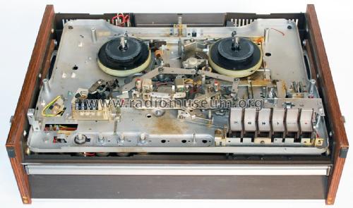 Stereo 4 Track N4404 /22; Philips - Österreich (ID = 1823154) Sonido-V
