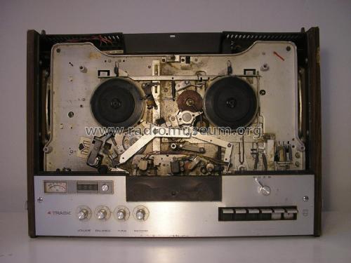 Stereo 4 Track N4404 /22; Philips - Österreich (ID = 1783768) R-Player