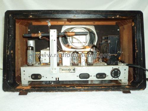 B4LN16 A; Philips Portugal (ID = 1923967) Radio