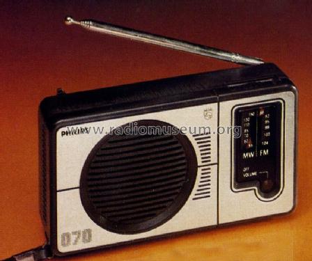 Blues 070 90AL070 /50; Philips Radios - (ID = 961901) Radio