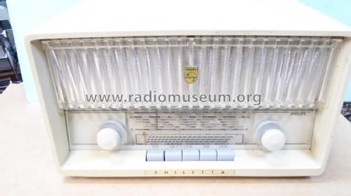 Philetta B2D33A; Philips Radios - (ID = 2909652) Radio