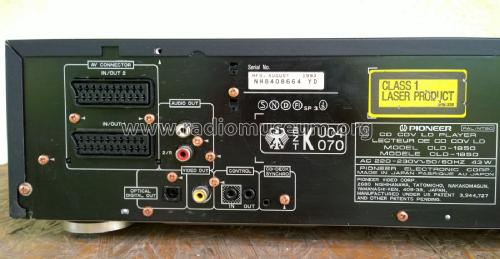 CD CDV LD Player CLD-1850; Pioneer Corporation; (ID = 1866419) Sonido-V
