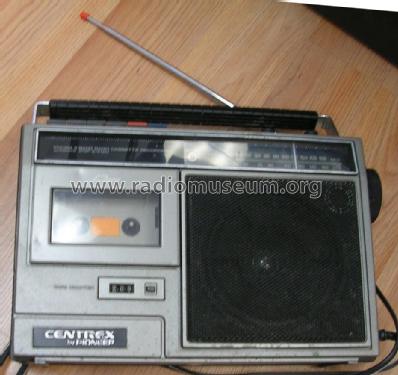 Centrex - FM/AM 2 Band Radio Cassette Recorder RK-306; Pioneer Corporation; (ID = 1713182) Radio