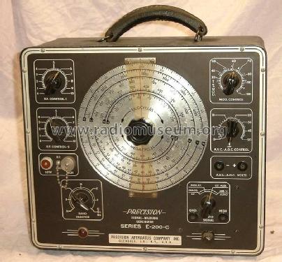 Signal Generator E-200-C; Precision Apparatus (ID = 124903) Equipment