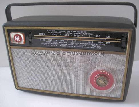 1352; Pye Ltd., Radio (ID = 1490946) Radio