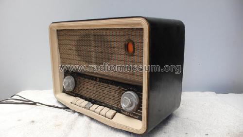 P224; Pye Ltd., Radio (ID = 1664985) Radio