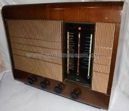 P33TQ; Pye Ltd., Radio (ID = 1960817) Radio