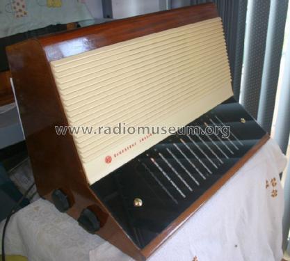 PE-60; Pye Ltd., Radio (ID = 1059352) Radio