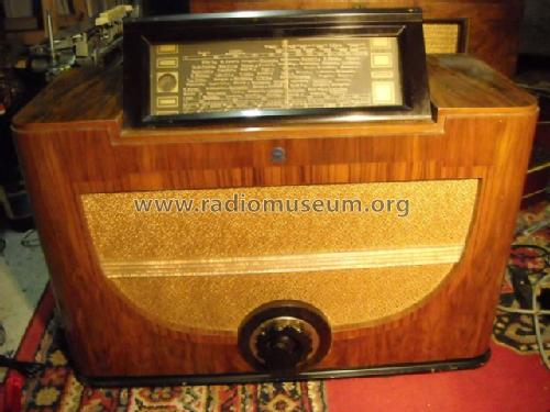 RA68A; Radiola marque (ID = 568127) Radio