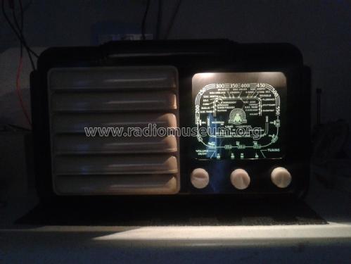 F17; Raymond Electric, (ID = 1281947) Radio