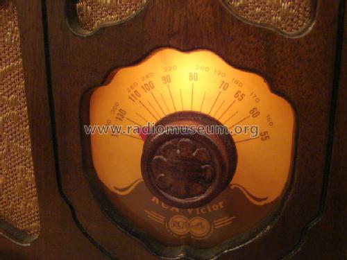 100 ; RCA RCA Victor Co. (ID = 924594) Radio