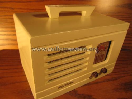 40X52 Little Nipper Ch= RC-436; RCA RCA Victor Co. (ID = 1312386) Radio