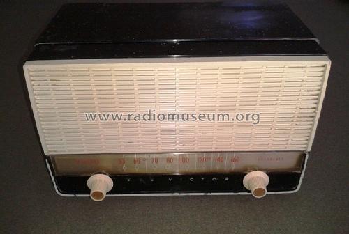 8-X-9DE Ch= RC-1140A; RCA RCA Victor Co. (ID = 1392383) Radio