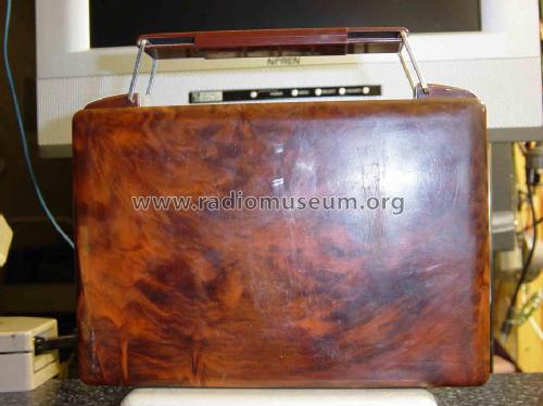 B-411 Ch= RC-1098; RCA RCA Victor Co. (ID = 264045) Radio