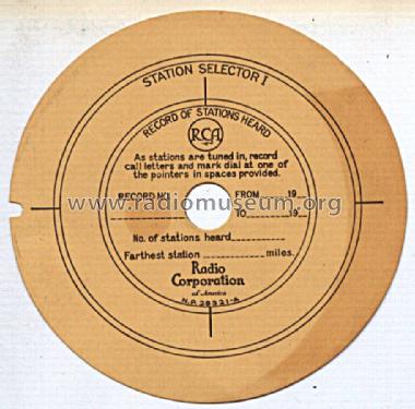 Radiola Superheterodyne AR-812 'Semi-Portable'; RCA RCA Victor Co. (ID = 1730058) Radio