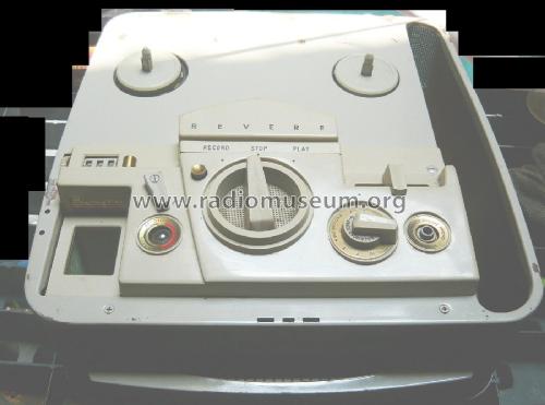 Magnetic Tape Recorder T-2000; Revere Camera Co.; (ID = 1833608) R-Player