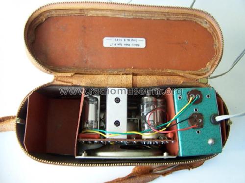 R77; Roberts Radio Co.Ltd (ID = 419092) Radio