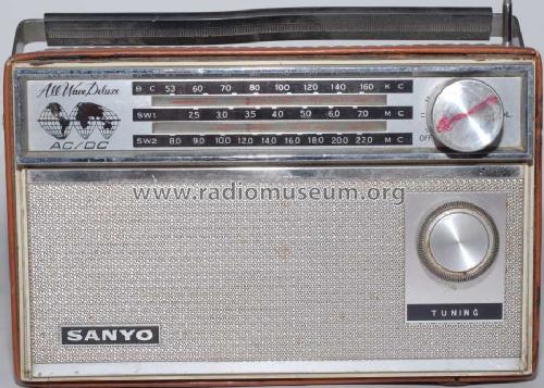 All Wave Deluxe 8U-604N; Sanyo Electric Co. (ID = 521841) Radio