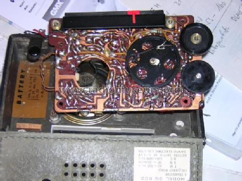9 Transistor 9G-802; Sanyo Electric Co. (ID = 1627823) Radio