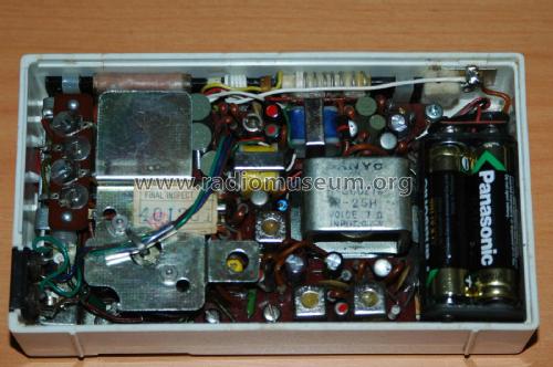 All Wave Transistor 9 9S-P21; Sanyo Electric Co. (ID = 1803287) Radio