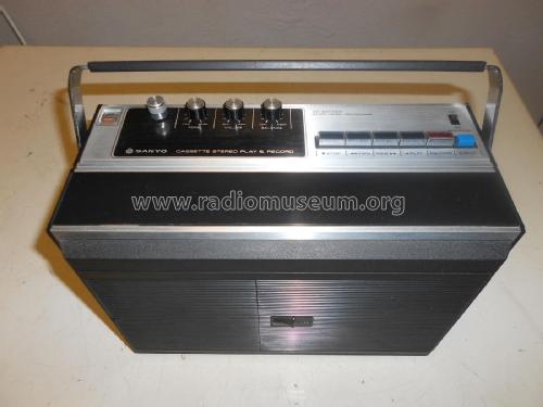 Cassette Stereo Play & Record M-4000 ; Sanyo Electric Co. (ID = 2365073) R-Player