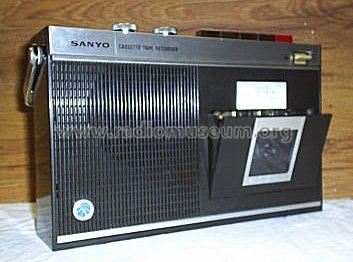 Cassette Tape Recorder MR-410; Sanyo Electric Co. (ID = 1111304) R-Player