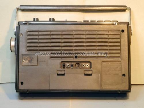 AM FM Radio Cassette Recorder M2420F; Sanyo Electric Co. (ID = 1796106) Radio